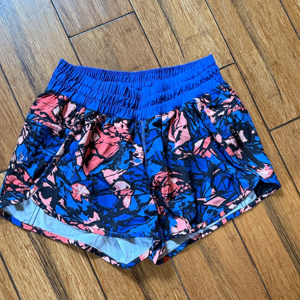 Lululemon Blue & Pink Floral Women's Athletic Shorts